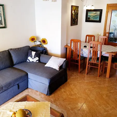 Family Friendly Patio And Poolview *