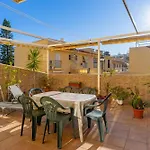 Lägenhet Family Friendly Patio And Poolview Torremolinos