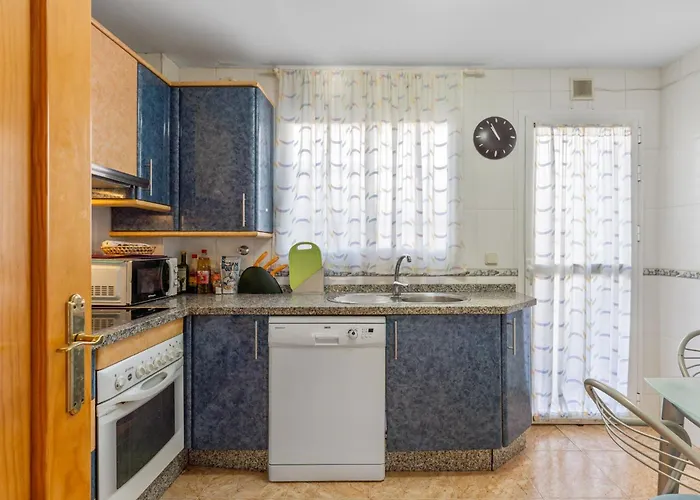 Appartement Family Friendly Patio And Poolview Torremolinos